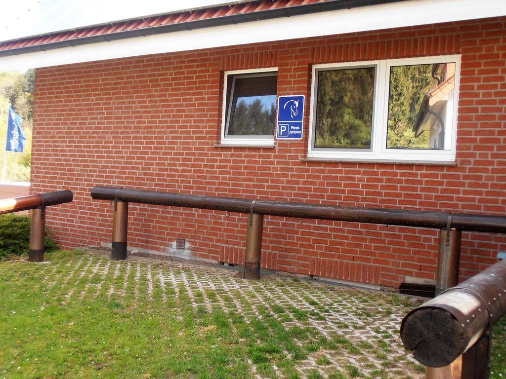 פלוטו Gasthaus Schadde מראה חיצוני תמונה