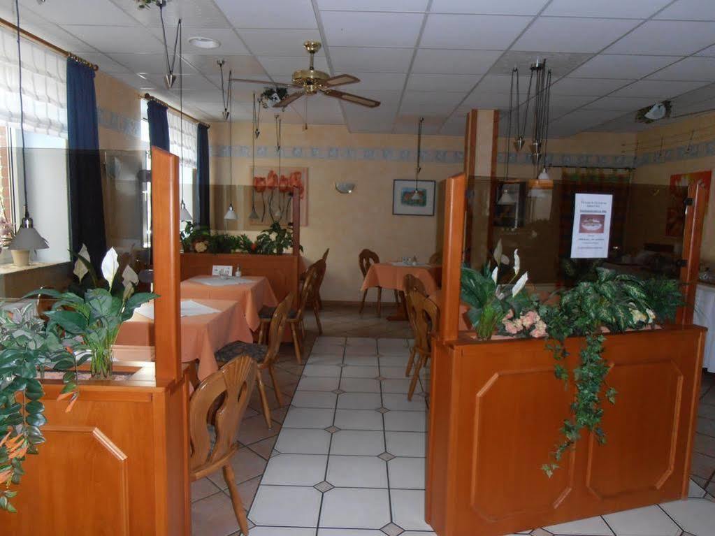 פלוטו Gasthaus Schadde מראה חיצוני תמונה