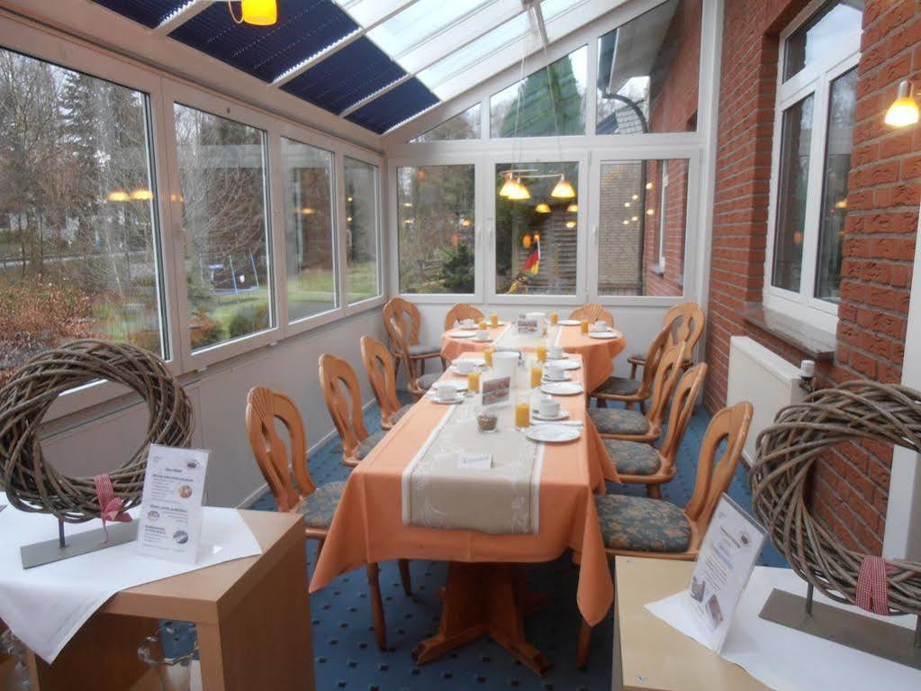 פלוטו Gasthaus Schadde מראה חיצוני תמונה